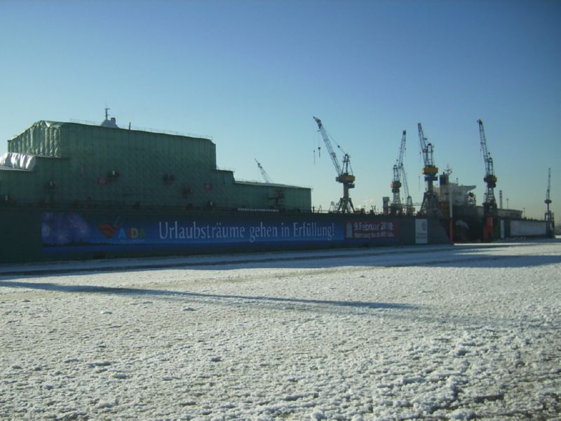 Dock von Blohm und Voss Hamburger Hafen - Winterbilder Hamburg