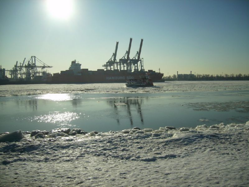 Hamburg Hafen Elbe im Winter - Winterbilder Hamburg