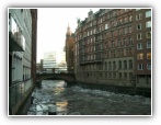 Hamburg im Winter Vereistes Fleet nahe der Boerse