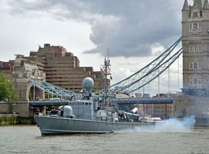 London – Britische Marine uebt auf deutschen Booten